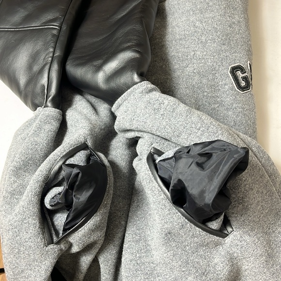 Disney Store Exclusive Grumpy Button Down Baseball Bomber - Picture 15 of 15